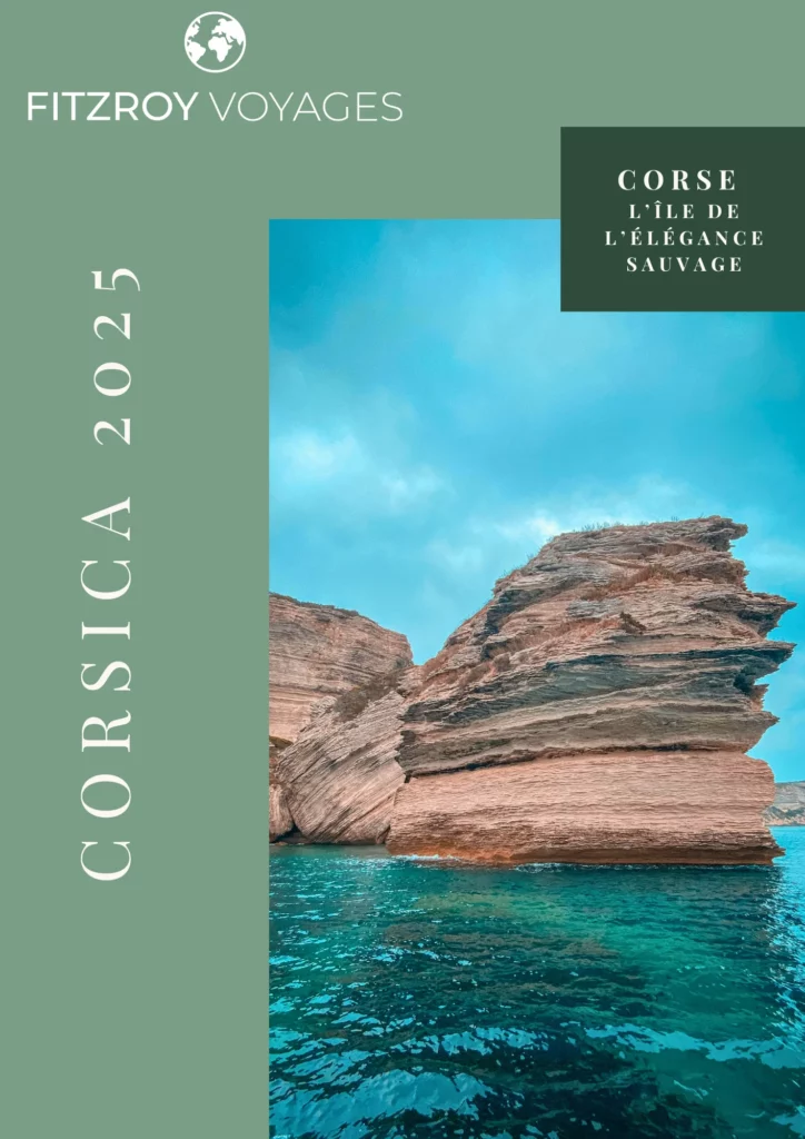 Falaises et mer turquoise en Corse – voyage haut de gamme en France
